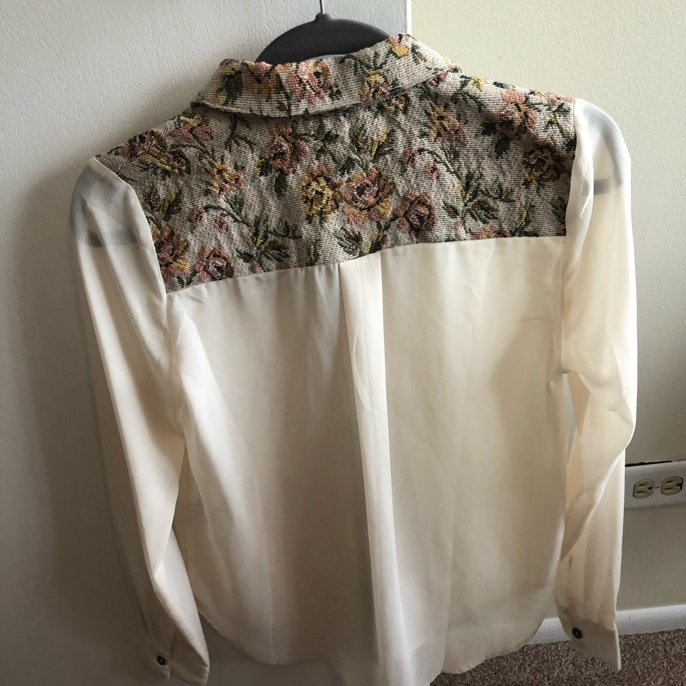 Blouse - Picture 3 of 3